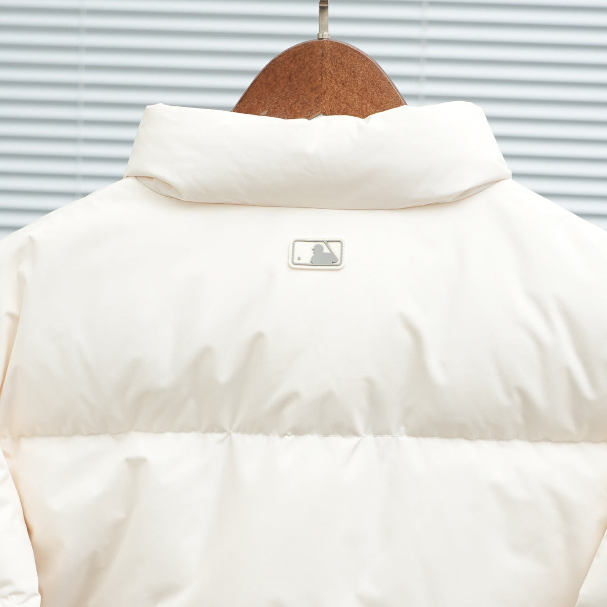 Ultra-Light Winter Puffer –27