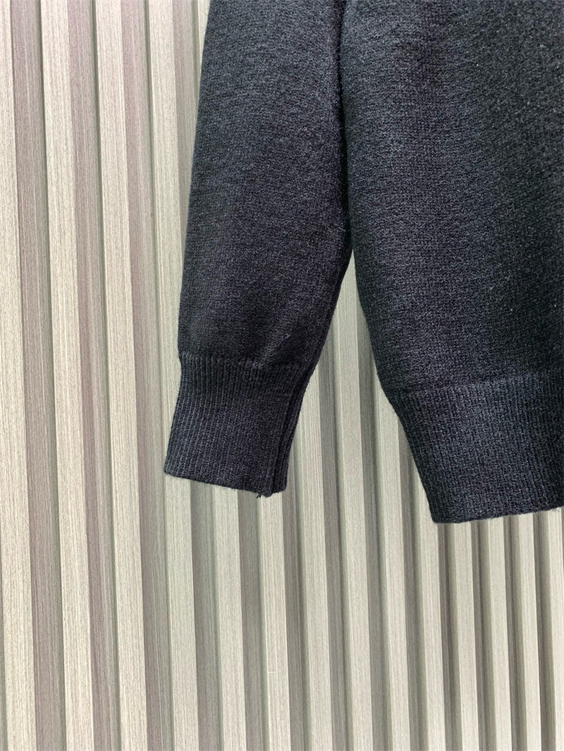 Classic Fashion Sweater-171