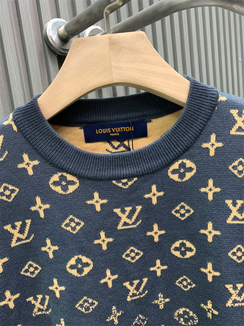 Classic Fashion Sweater-176