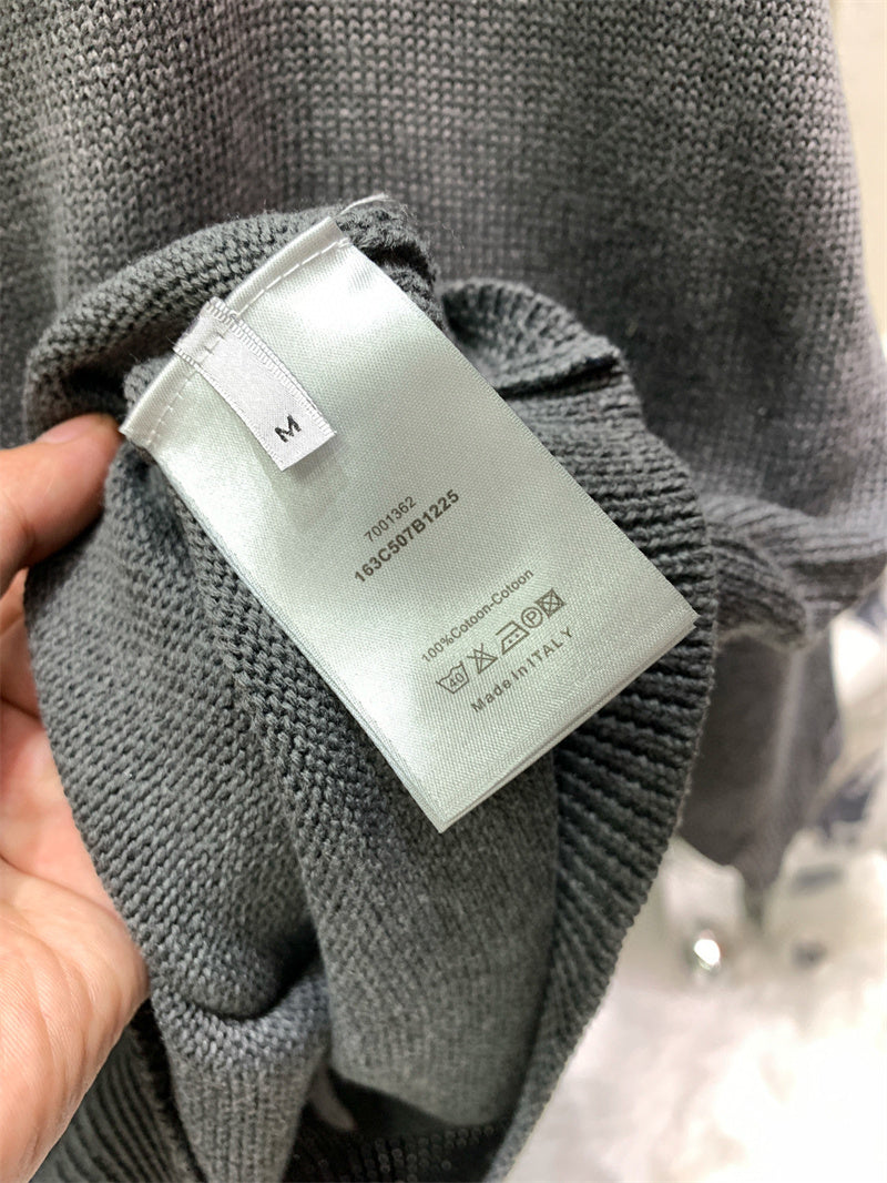 Classic Fashion Sweater-177