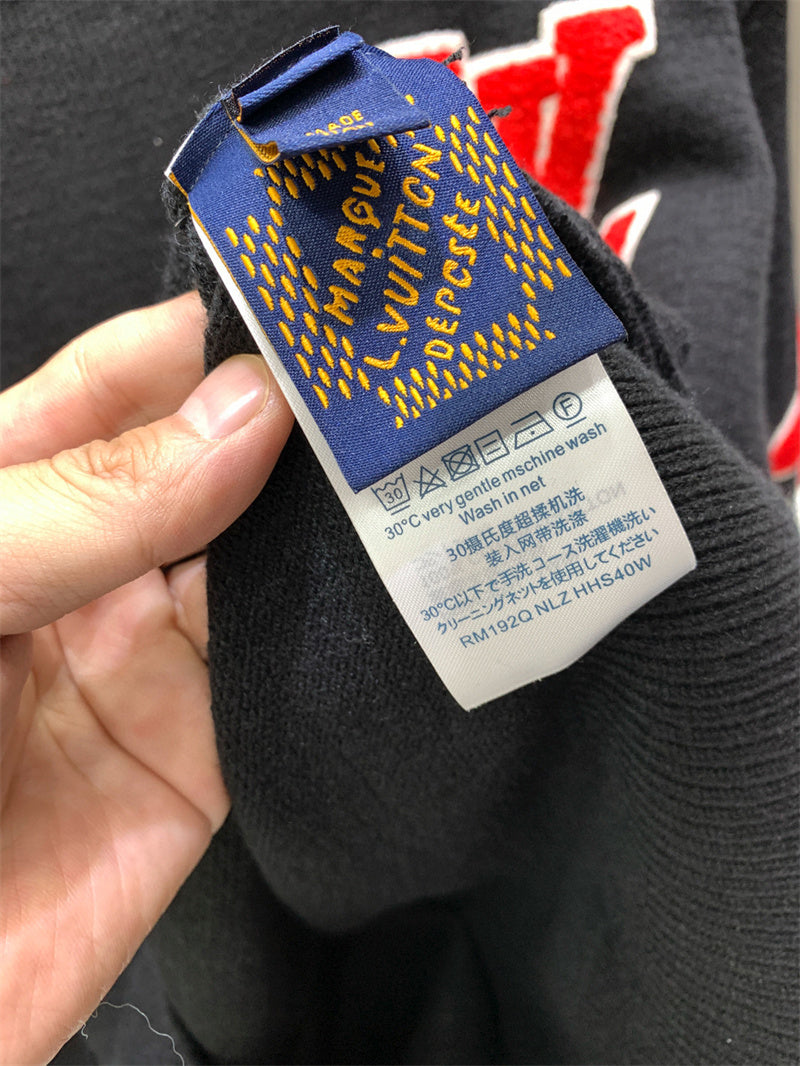 Classic Fashion Sweater-180