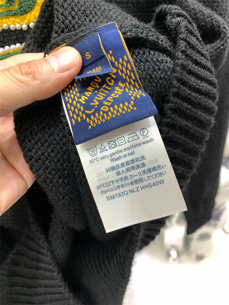 Classic Fashion Sweater-185