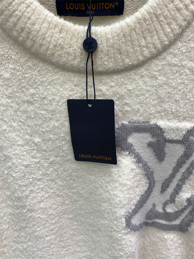 Classic Fashion Sweater-200