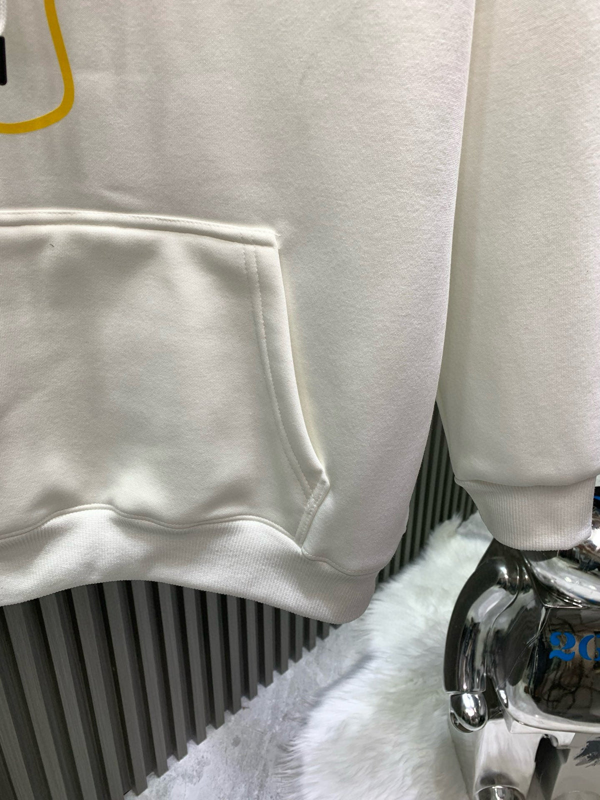 Classic Fit Hoodie-1003