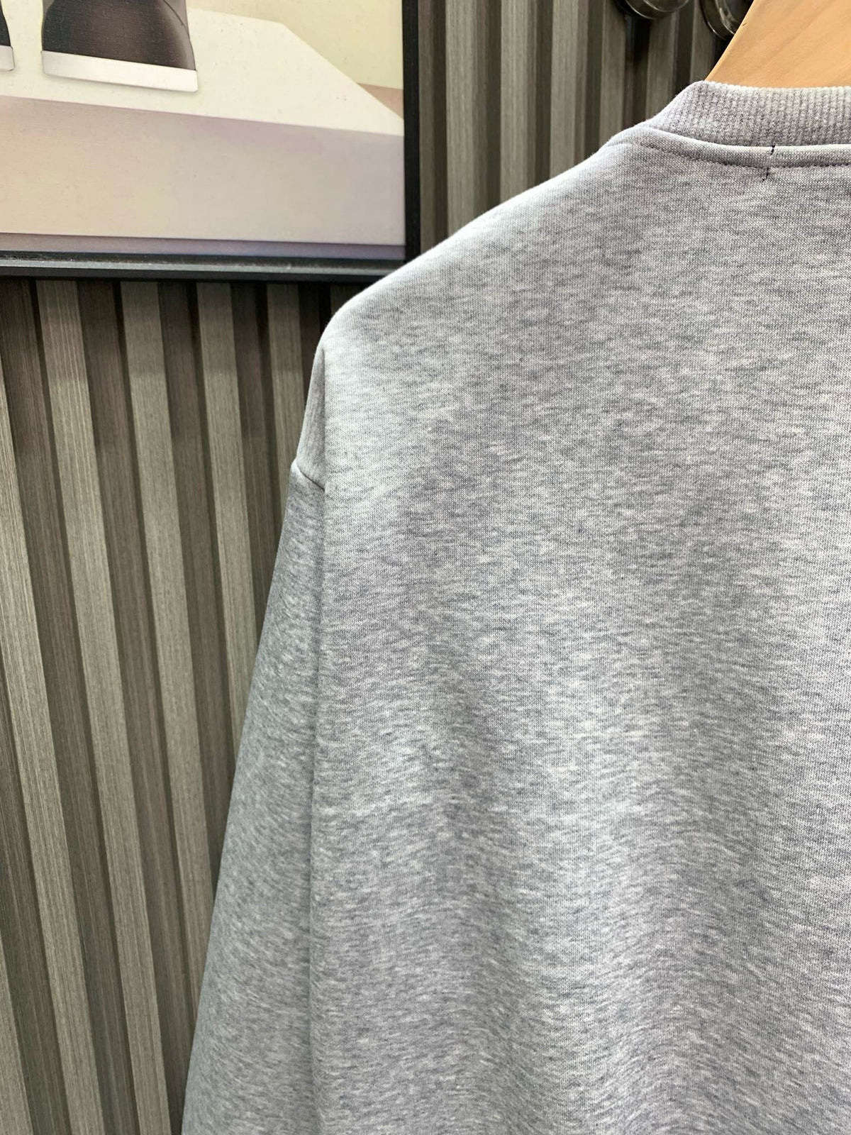 Classic Fit Hoodie-1004