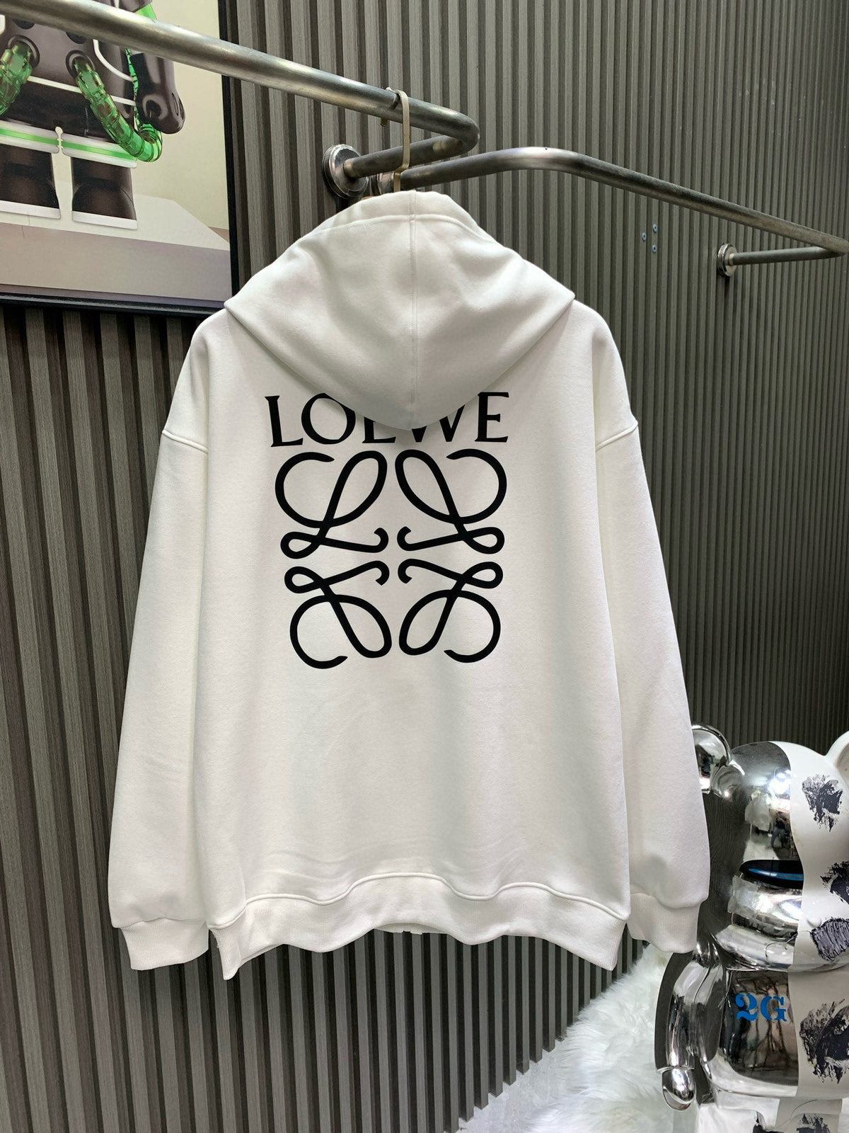 Classic Fit Hoodie-1009