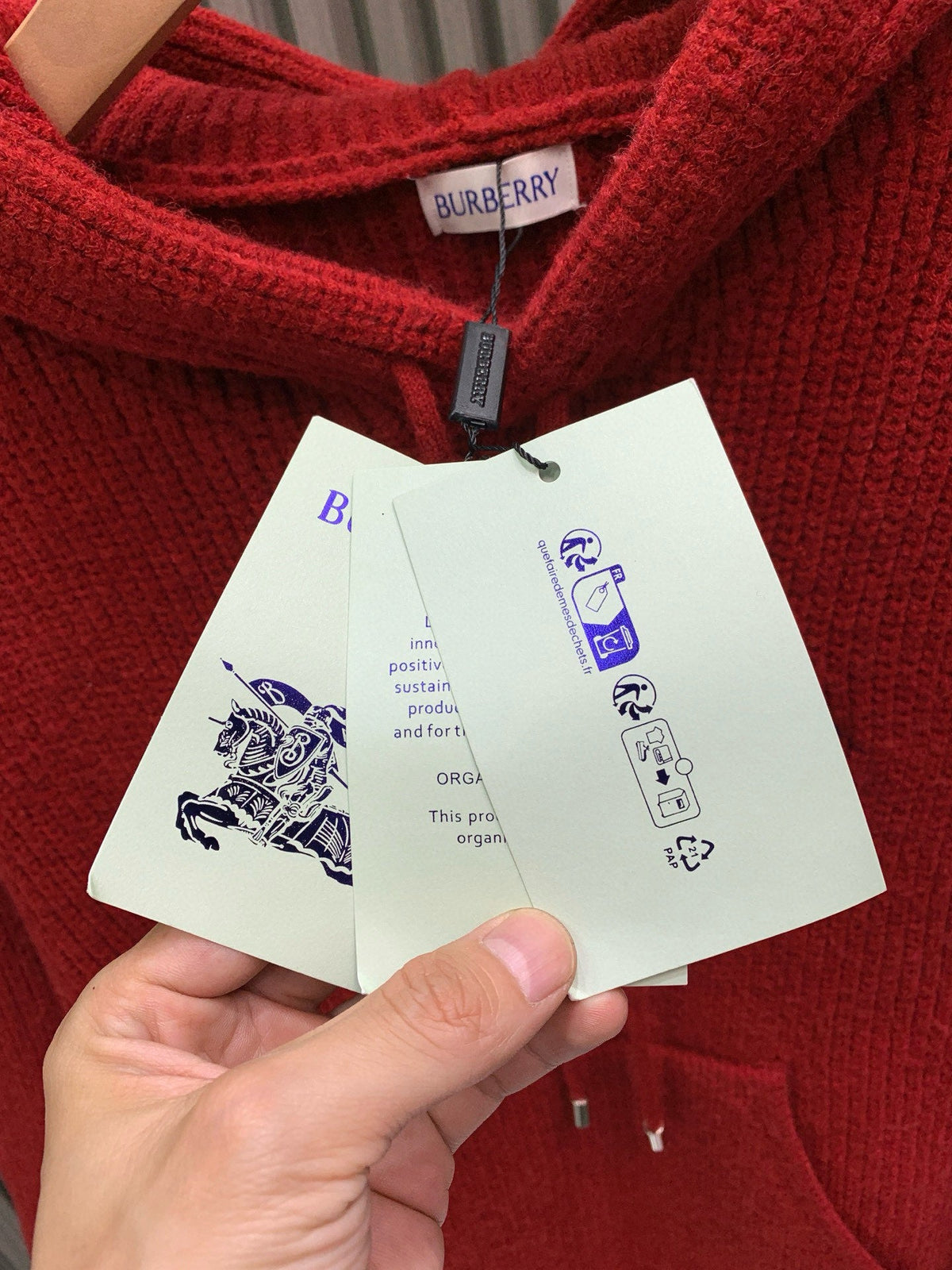 Classic Fit Hoodie-1012