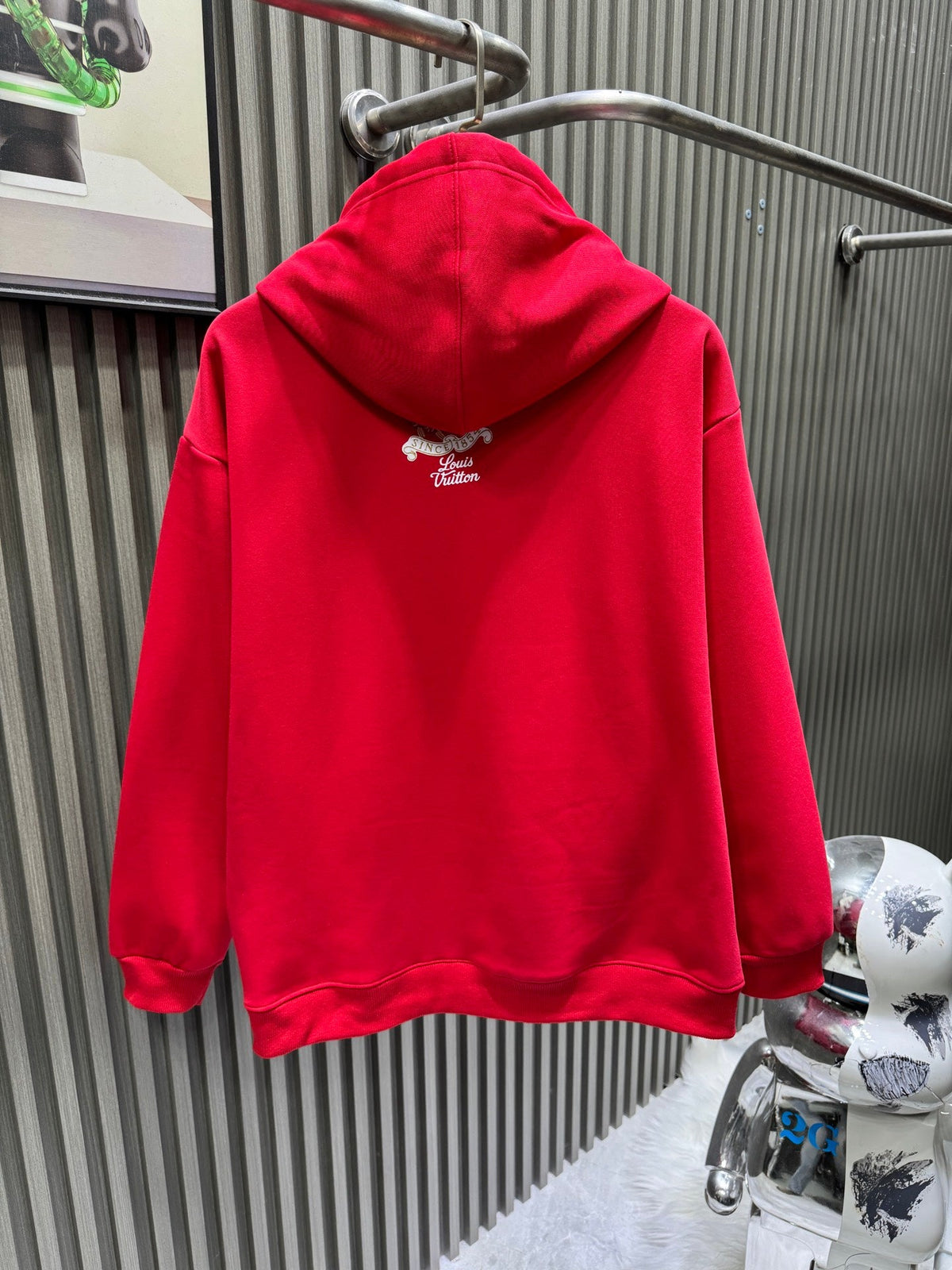 Classic Fit Hoodie-1016