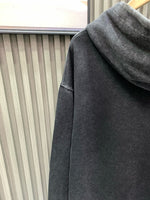 Classic Fit Hoodie-1021