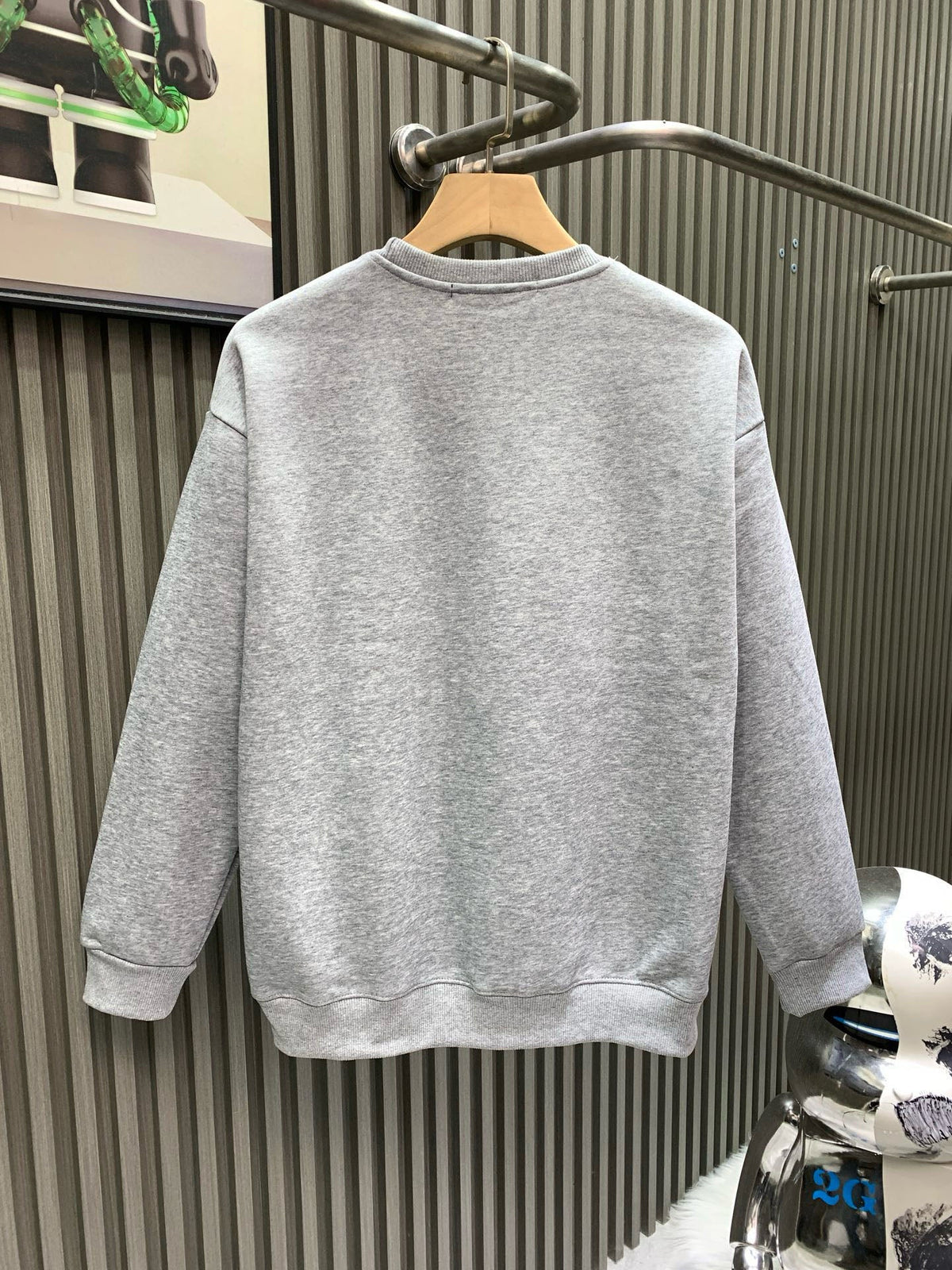 Classic Fit Hoodie-1027