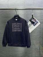 Classic Fit Hoodie-1031