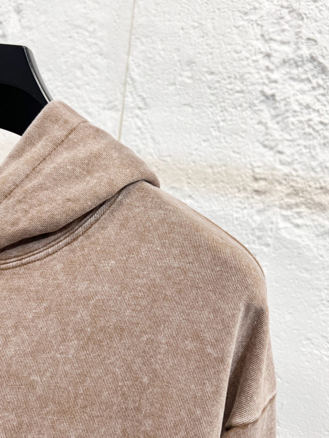 Classic Fit Hoodie-1039