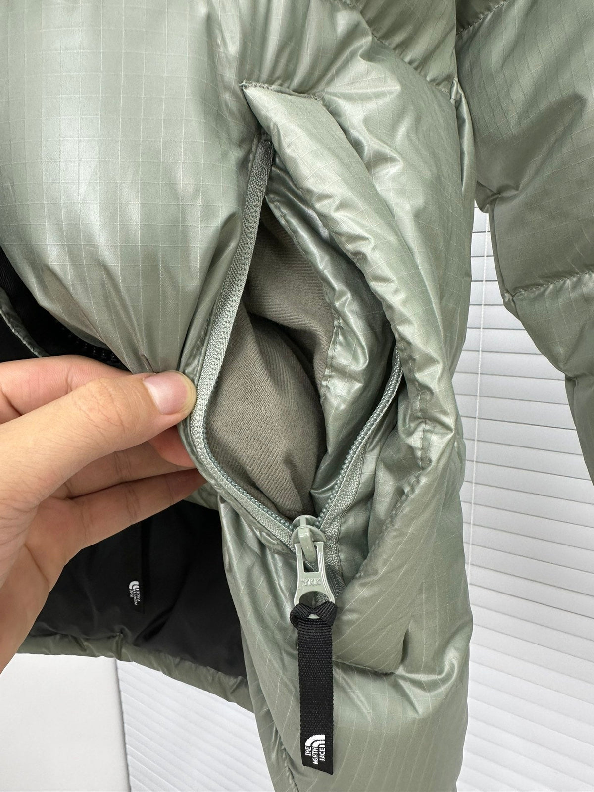 Ultra-Light Winter Puffer –33