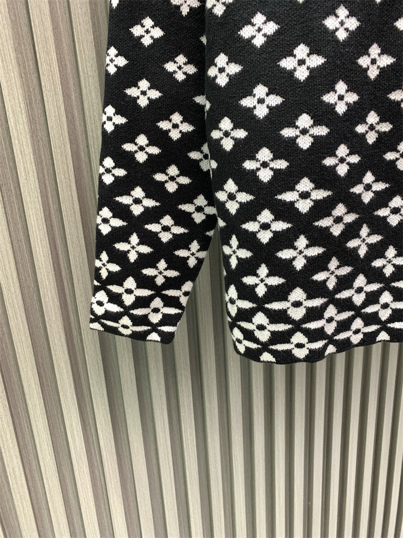 Classic Fashion Sweater-186