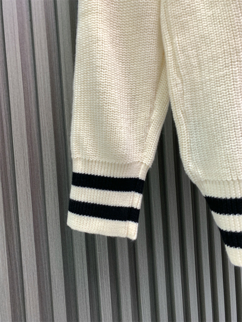 Classic Fashion Sweater-190