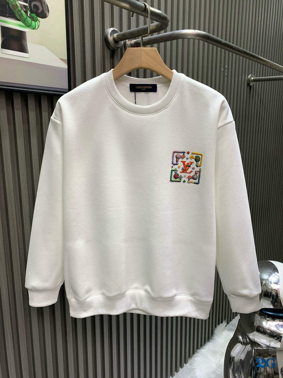 Classic Fit Hoodie-1001